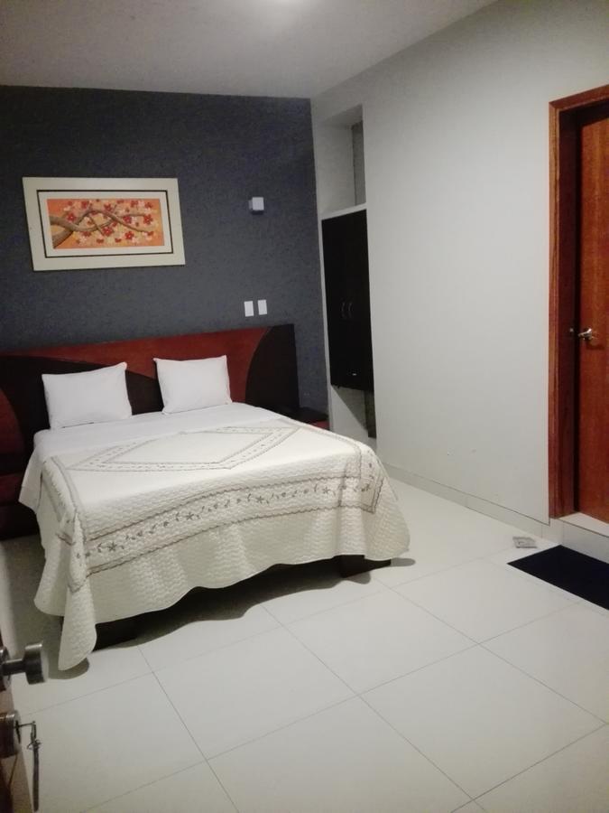 Hotel Vicente De La Vega Τσικλάγιο Εξωτερικό φωτογραφία