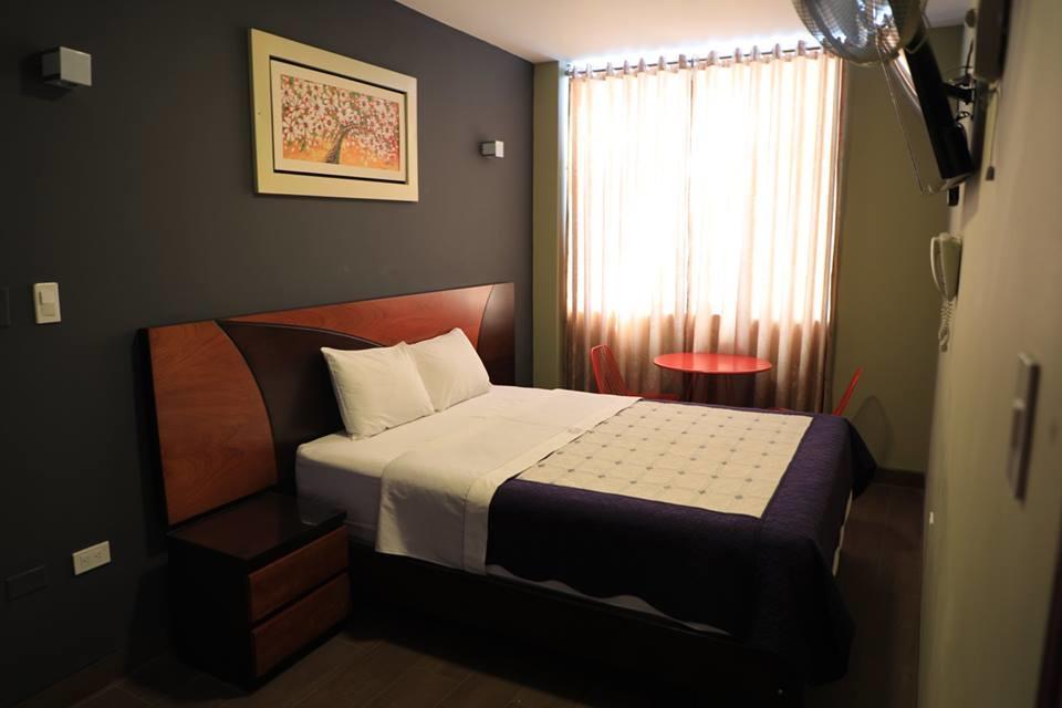 Hotel Vicente De La Vega Τσικλάγιο Εξωτερικό φωτογραφία